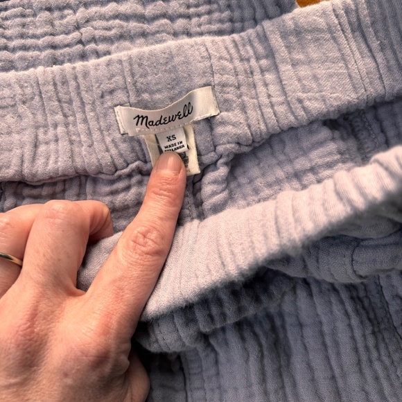 Lightspun Renwood Button-Back Top And Bottom - Picture 3 of 5